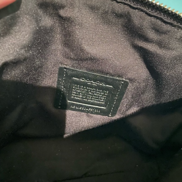 Coach Black Signature Bag - Picture 8 of 8